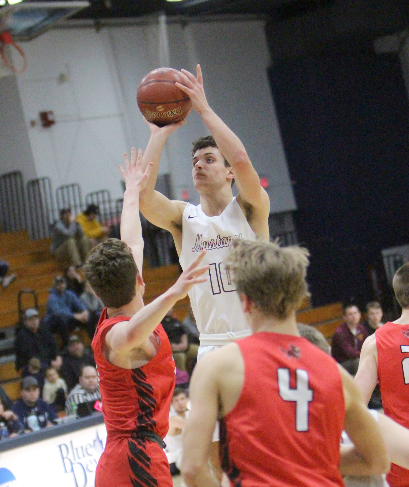 Chi-Hi at Menomonie boys basketball 2-25-20